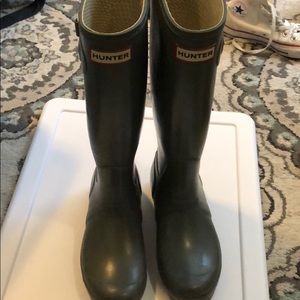 Hunter rain boots